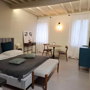 Parmigianino Nove Apartment